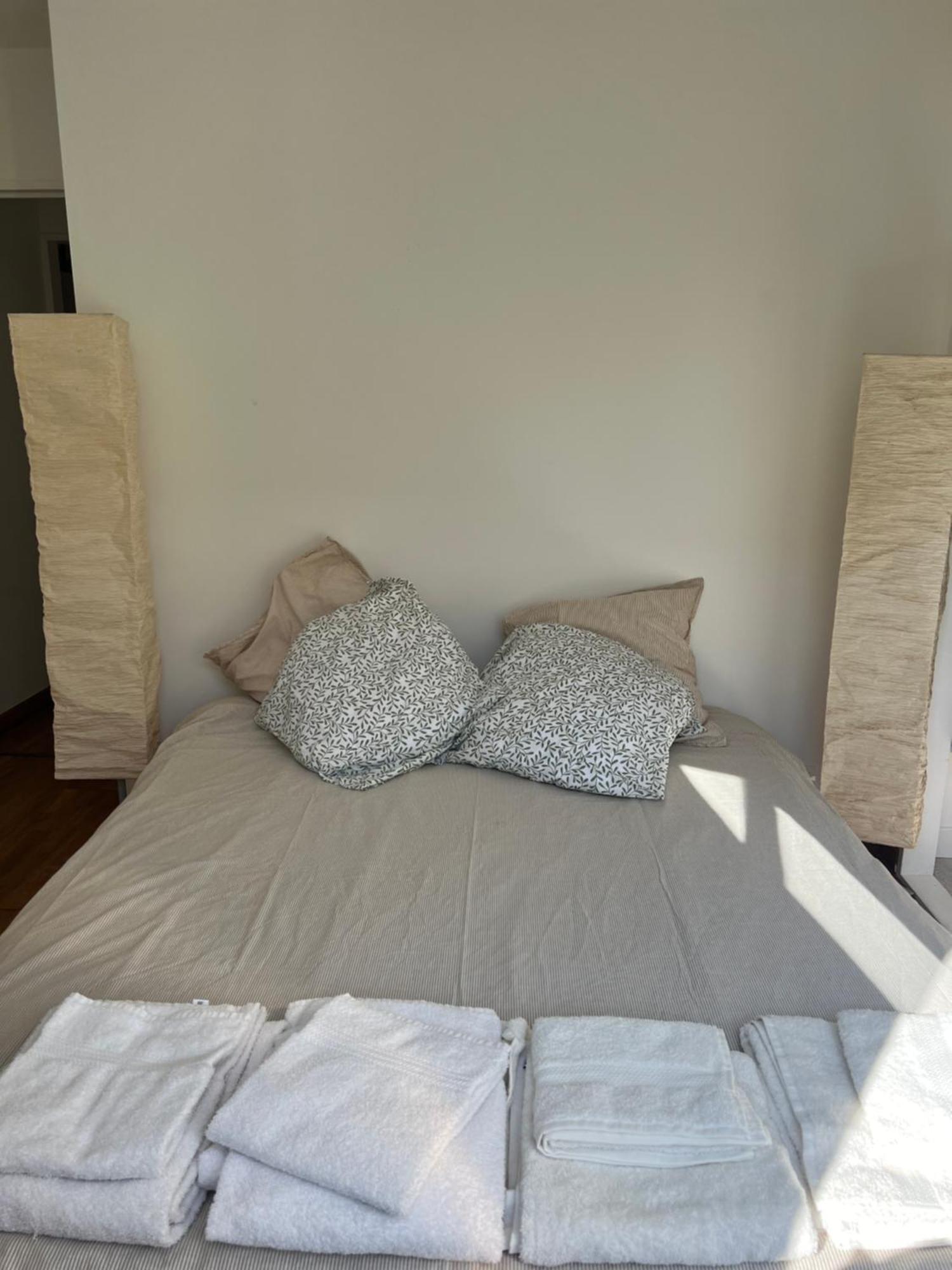 Appartement Standing Avec Jardin, 4 Personnes, Strategiquement Situe Mantes-la-Jolie Eksteriør billede