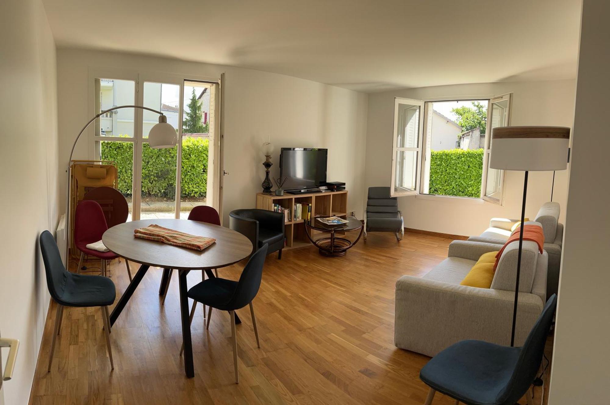 Appartement Standing Avec Jardin, 4 Personnes, Strategiquement Situe Mantes-la-Jolie Eksteriør billede